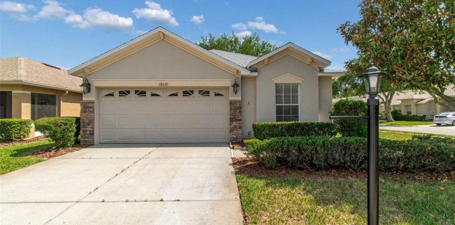 Casa en Hudson, Florida 3 dormitorios, 137.31 m2 № 2104734