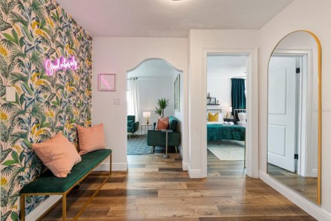 Снять в аренду виллу или дом в Тампа, Флорида 5 комнат, 94.76м2, № 2229277 - фото 7