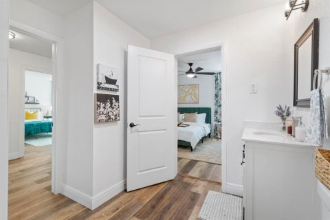 Снять в аренду виллу или дом в Тампа, Флорида 5 комнат, 94.76м2, № 2229277 - фото 11
