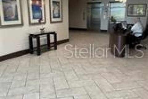Condominio en alquiler en Sarasota, Florida, 2 dormitorios, 121.14 m2 № 1919873 - foto 16
