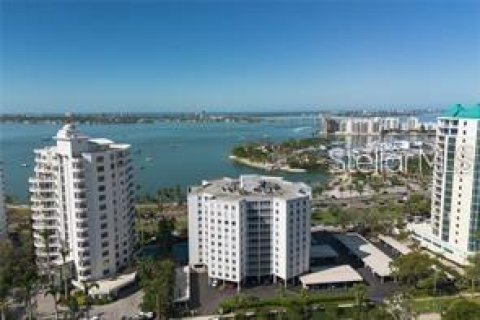Condominio en alquiler en Sarasota, Florida, 2 dormitorios, 121.14 m2 № 1919873 - foto 20