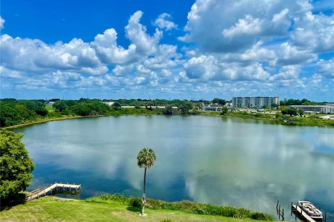 Copropriété à louer à Winter Haven, Floride: 2 chambres, 110.55 m2 № 2210618 - photo 4