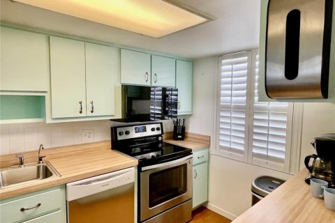 Copropriété à louer à Winter Haven, Floride: 2 chambres, 110.55 m2 № 2210618 - photo 6