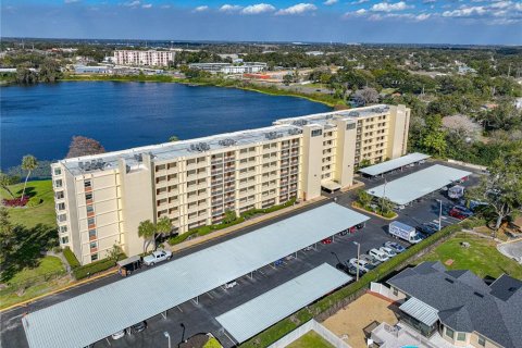 Condo in Winter Haven, Florida, 2 bedrooms  № 2210618