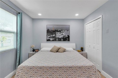 Casa en venta en Orlando, Florida, 4 dormitorios, 140.28 m2 № 2231880 - foto 16