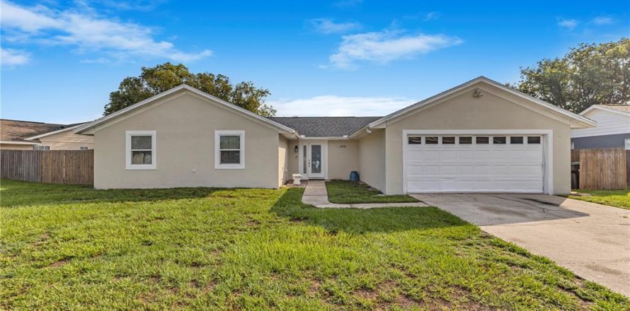 Casa en Orlando, Florida 4 dormitorios, 140.28 m2 № 2231880