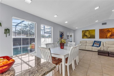 Casa en venta en Orlando, Florida, 4 dormitorios, 140.28 m2 № 2231880 - foto 9