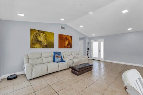 Casa en venta en Orlando, Florida, 4 dormitorios, 140.28 m2 № 2231880 - foto 6