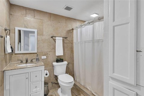 Casa en venta en Orlando, Florida, 4 dormitorios, 140.28 m2 № 2231880 - foto 13