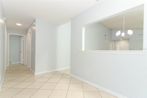 House in Winter Park, Florida 3 bedrooms, 121.89 sq.m. № 1689844 - photo 13