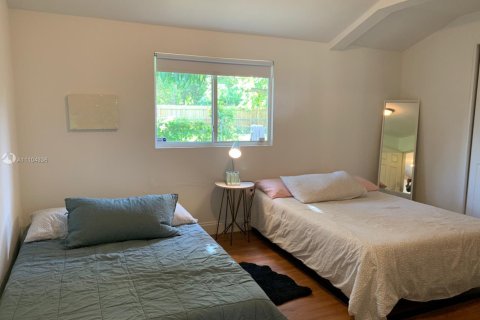 Купить коммерческую недвижимость в Майами, Флорида 150.5м2, № 2034675 - фото 17