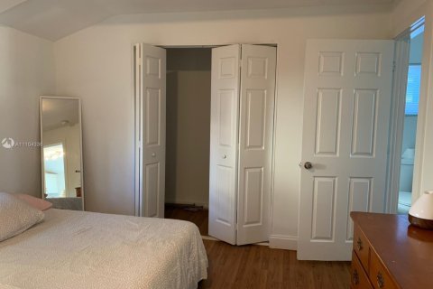 Купить коммерческую недвижимость в Майами, Флорида 150.5м2, № 2034675 - фото 25