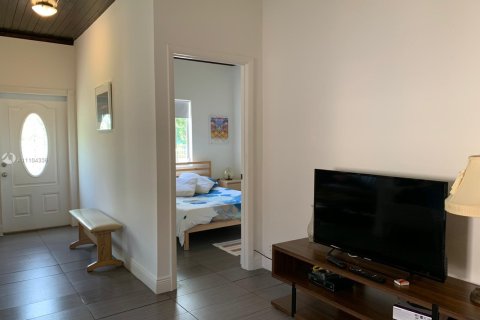 Купить коммерческую недвижимость в Майами, Флорида 150.5м2, № 2034675 - фото 8