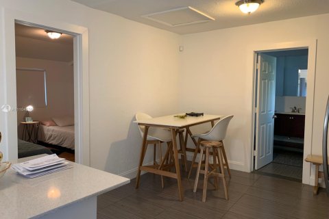 Купить коммерческую недвижимость в Майами, Флорида 150.5м2, № 2034675 - фото 26