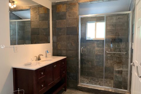 Купить коммерческую недвижимость в Майами, Флорида 150.5м2, № 2034675 - фото 22