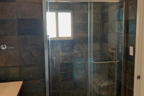 Купить коммерческую недвижимость в Майами, Флорида 150.5м2, № 2034675 - фото 23