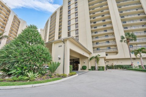 Condominio en venta en Jupiter, Florida, 2 dormitorios, 108.7 m2 № 1984979 - foto 18