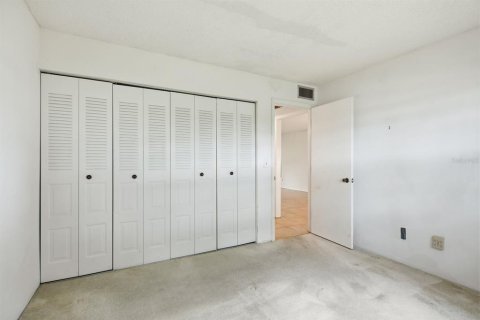 Condominio en venta en Palm Harbor, Florida, 2 dormitorios, 80.45 m2 № 2225736 - foto 19