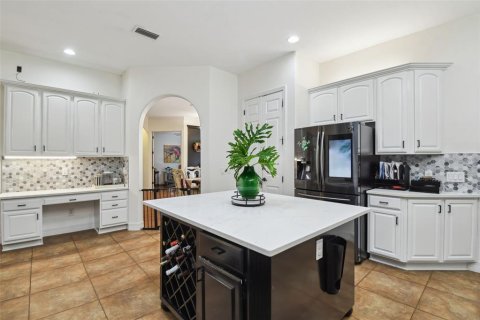 House in Hudson, Florida 4 bedrooms, 287.63 sq.m. № 1804052 - photo 25