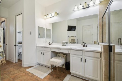 House in Hudson, Florida 4 bedrooms, 287.63 sq.m. № 1804052 - photo 16