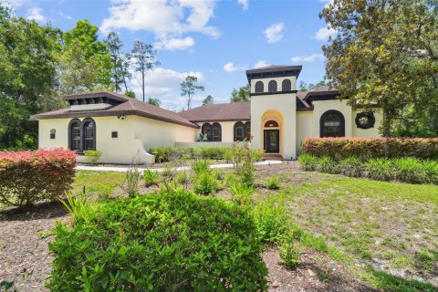 House in Hudson, Florida 4 bedrooms, 287.63 sq.m. № 1804052 - photo 2