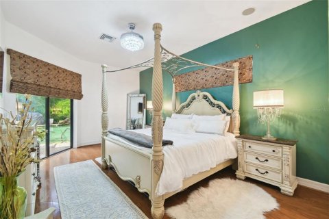 House in Hudson, Florida 4 bedrooms, 287.63 sq.m. № 1804052 - photo 14
