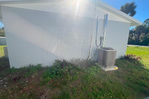 Villa ou maison à louer à Englewood, Floride: 2 chambres, 55.18 m2 № 1774054 - photo 26