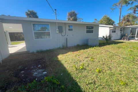 Villa ou maison à louer à Englewood, Floride: 2 chambres, 55.18 m2 № 1774054 - photo 24