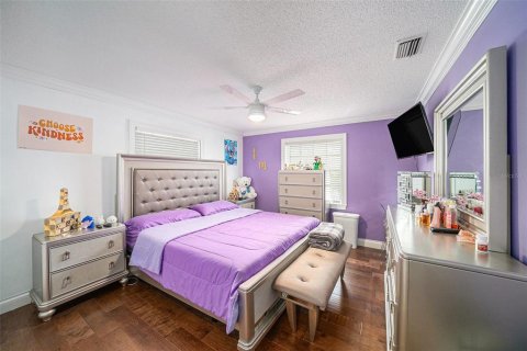 House in Tampa, Florida 3 bedrooms, 261.33 sq.m. № 1835245 - photo 20