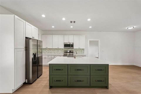Casa en venta en North Port, Florida, 3 dormitorios, 159.98 m2 № 2296183 - foto 12