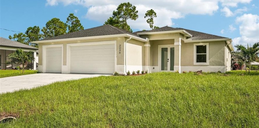 Casa en North Port, Florida 3 dormitorios, 159.98 m2 № 2296183