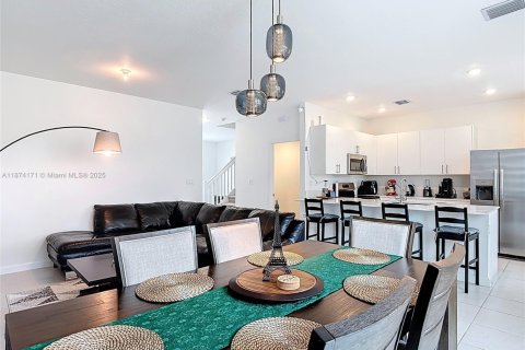 Touwnhouse à vendre à Homestead, Floride: 3 chambres, 152.55 m2 № 1980257 - photo 19