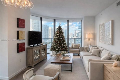 Купить кондоминиум в Майами, Флорида 3 спальни, 134.71м2, № 2035736 - фото 2