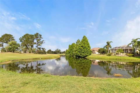 Casa en venta en Land O' Lakes, Florida, 4 dormitorios, 180.04 m2 № 1687759 - foto 12