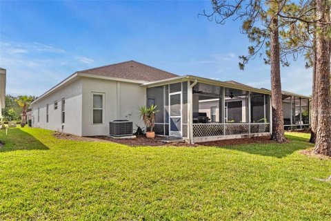 Casa en venta en Land O' Lakes, Florida, 4 dormitorios, 180.04 m2 № 1687759 - foto 8