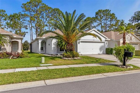 Casa en venta en Land O' Lakes, Florida, 4 dormitorios, 180.04 m2 № 1687759 - foto 5