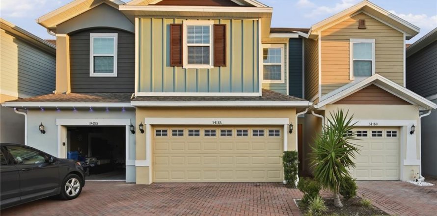 Townhouse in Wesley Chapel, Florida 3 bedrooms, 153.29 sq.m. № 2237685