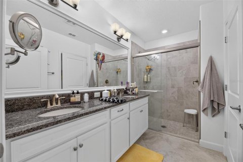 House in Wimauma, Florida 2 bedrooms, 151.99 sq.m. № 2322926 - photo 5