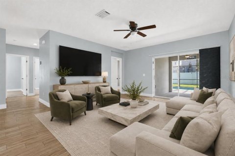 House in Davenport, Florida 3 bedrooms, 159.51 sq.m. № 2329620 - photo 9