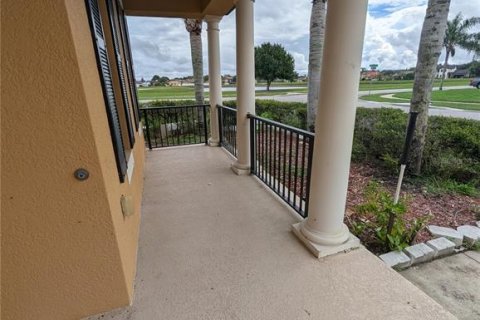 Villa ou maison à louer à Kissimmee, Floride: 3 chambres, 200.76 m2 № 2410450 - photo 23