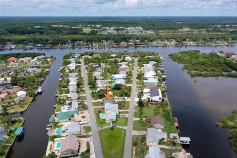 House in Flagler Beach, Florida 2 bedrooms, 100.89 sq.m. № 1828511 - photo 3