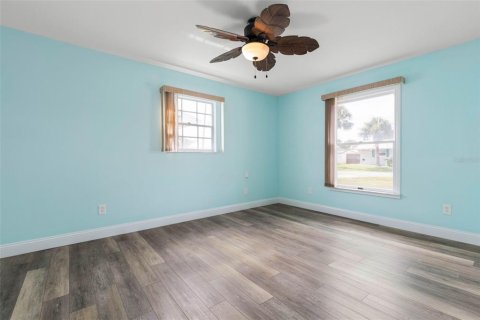 House in Flagler Beach, Florida 2 bedrooms, 100.89 sq.m. № 1828511 - photo 17