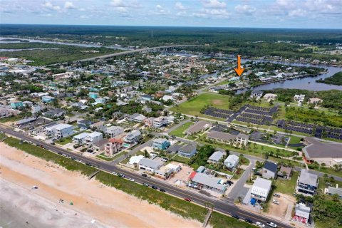 House in Flagler Beach, Florida 2 bedrooms, 100.89 sq.m. № 1828511 - photo 4
