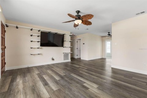 House in Flagler Beach, Florida 2 bedrooms, 100.89 sq.m. № 1828511 - photo 7