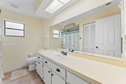 Villa ou maison à vendre à Spring Hill, Floride: 3 chambres, 174.66 m2 № 2398311 - photo 30