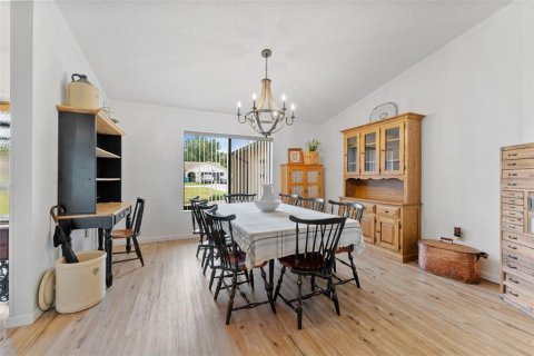 Villa ou maison à vendre à Spring Hill, Floride: 3 chambres, 174.66 m2 № 2398311 - photo 11