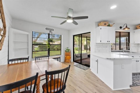 Villa ou maison à vendre à Spring Hill, Floride: 3 chambres, 174.66 m2 № 2398311 - photo 20
