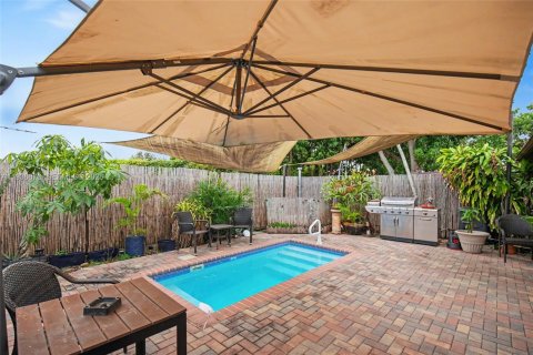 Touwnhouse à vendre à Miami, Floride: 2 chambres, 91.6 m2 № 1997859 - photo 28