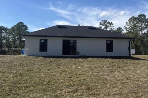 Casa en venta en Lehigh Acres, Florida, 3 dormitorios, 110.37 m2 № 1707604 - foto 5