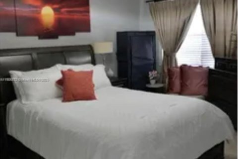 Купить кондоминиум в Майами, Флорида 1 спальня, 78.97м2, № 2054701 - фото 7